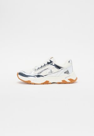 SNEAK PEAK - Sneakers low - silver