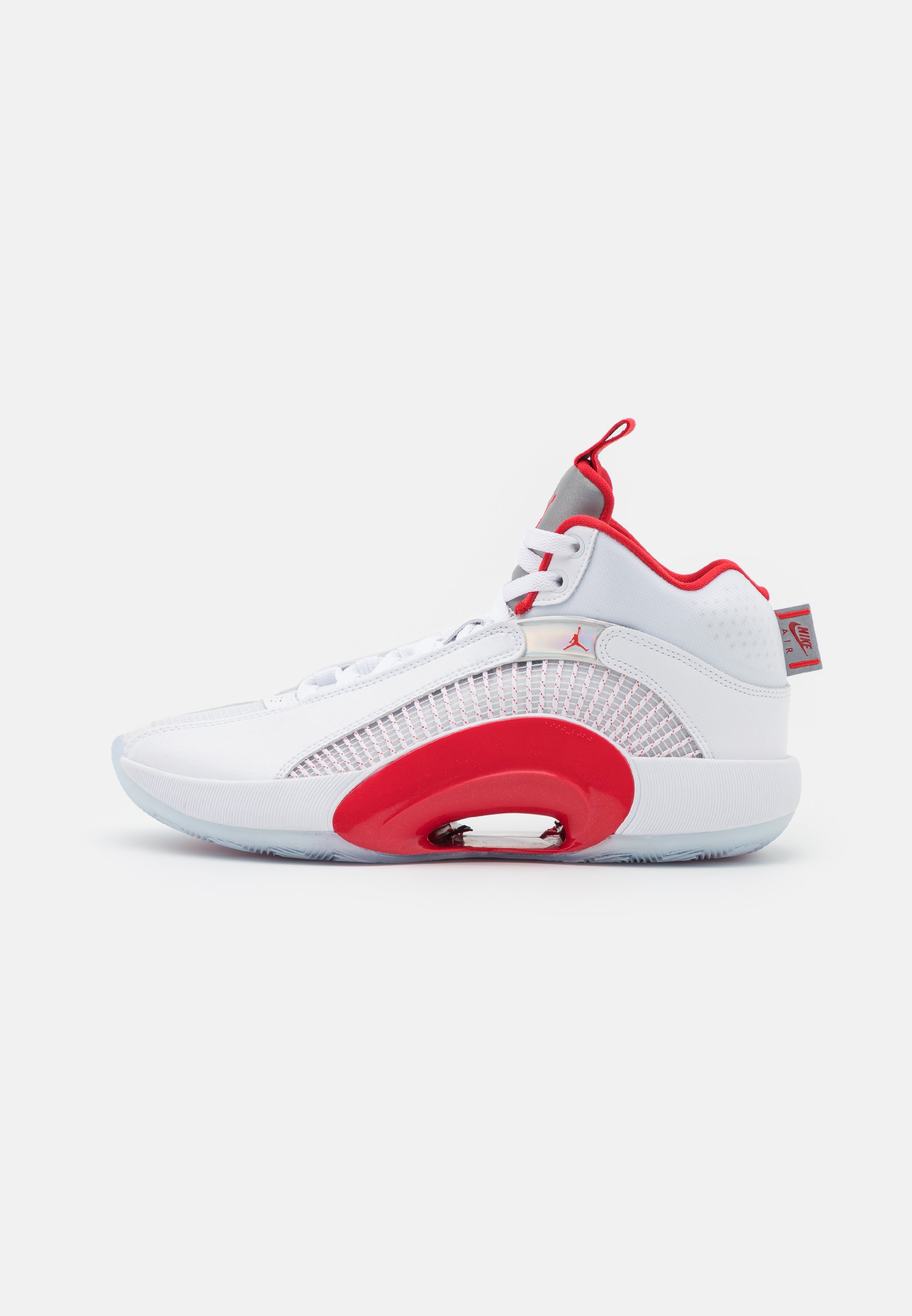 Jordan AIR XXXV - Basketball shoes - white/fire red/metallic silver/white -  Zalando.co.uk