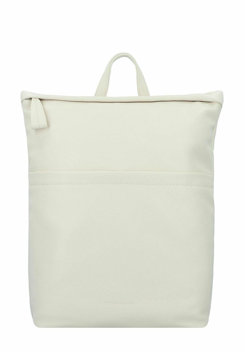 Mochila blanca de material sintético con una textura suave. Cuenta con un asa superior y un bolsillo frontal con cremallera. Diseño minimalista, sin acentos visibles.