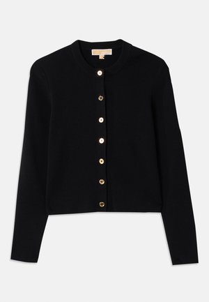 Cardigan noir en tissu doux, avec un col rond, des manches longues et six boutons dorés à l'avant.