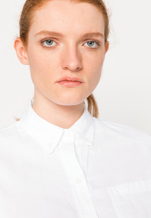 FITTED BOYFRIEND - Button-down blouse4