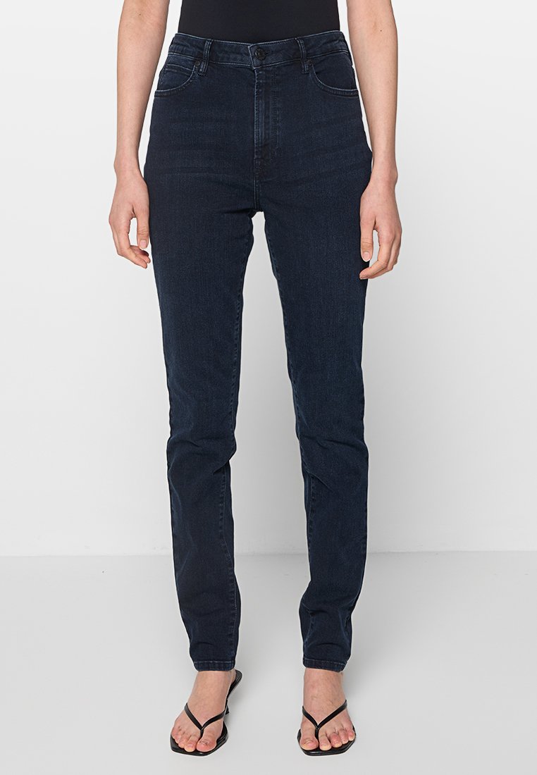 Tomorrow Slim fit jeans donkerblauw