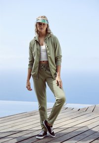 LASCANA - Tracksuit bottoms - khaki Thumbnail Image 1