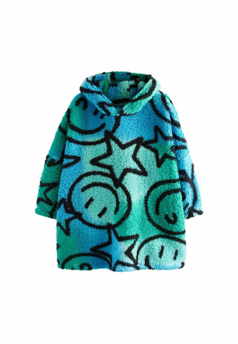 Fleece oversized hætteponcho i blå-grøn gradient med sorte smiley ansigt og stjerner. Blød tekstur, afslappet design, hyggelig pasform.