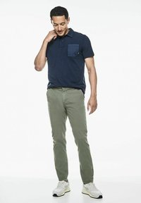 Street One MEN Chinos - grün