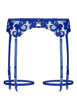Jarretière bleue en dentelle avec broderie florale et bretelles réglables conçue pour maintenir les bas, photographiée sur fond blanc.