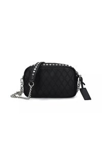 Borsa di tessuto nero con motivo in rilievo, borchie argentate lungo la parte superiore, tracolla a catena removibile, forma rettangolare e etichetta in pelle.