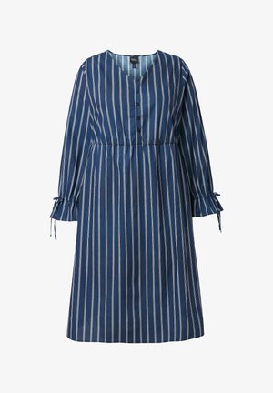 Granatowa sukienka midi w białe pionowe paski, z długimi rękawami z wiązaniami, dekoltem w serek i zapinana na guziki z przodu.