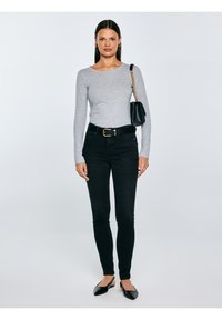 Big Star ARIANA - Blugi skinny fit - grau