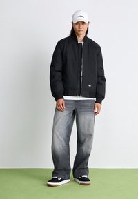 Vans Sneakers - black