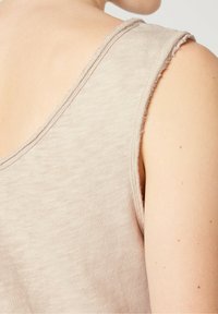 American Vintage Top - mastic vintage
