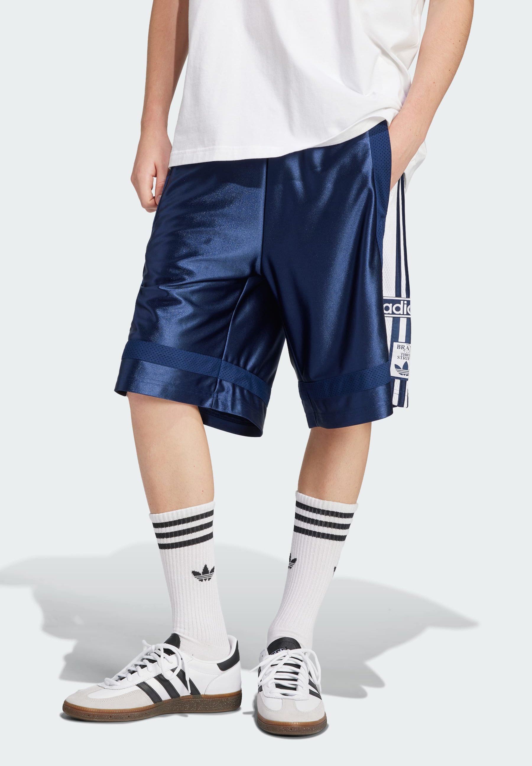 adidas Originals ADIBREAK - Shorts - night indigo/dark blue