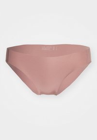 Rosa, sømløs bikiniundertøy med en glatt, matt tekstur og lavt liv. Merketsynlig på innsiden av midjebåndet.