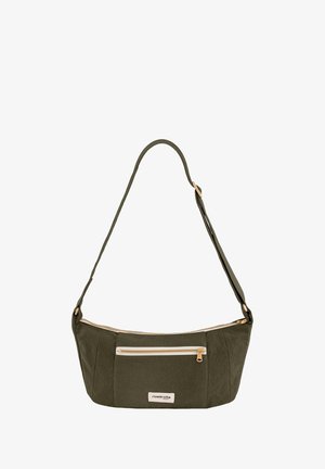 Sac bandoulière vert olive en tissu texturé, doté d'une poche avant zippée, de ferrures dorées et d'une sangle ajustable fine.