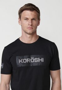 Koroshi - T-shirt basic