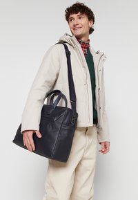 Piquadro Briefcase - blue