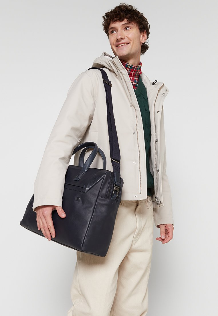 Piquadro Briefcase - blue