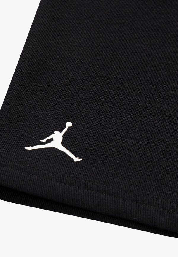 RING SHORT UNISEX SET - Shorts4