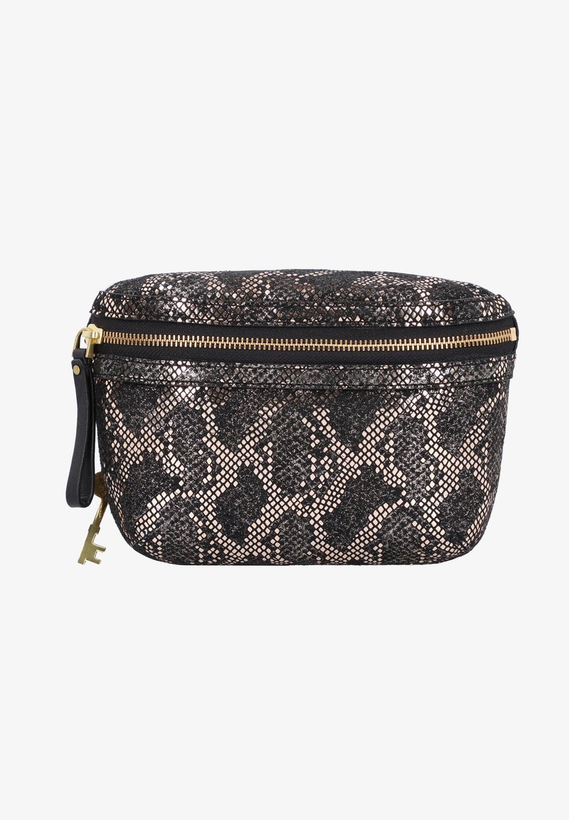 Petite pochette rectangulaire avec motif peau de serpent noire et beige, fermeture éclair dorée et languette noire avec breloque clé dorée attachée.