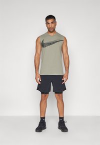 Nike Performance - Top