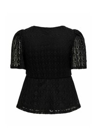 Blouse noire en dentelle à manches courtes bouffantes et taille cintrée, présentant un motif floral en crochet et un ourlet légèrement évasé.