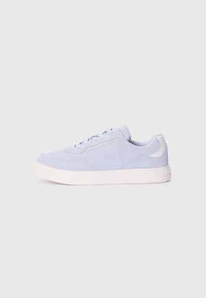 Trainers - breezy blue