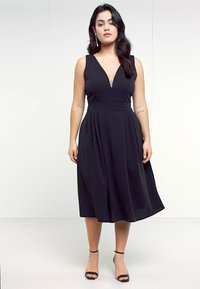 WAL G CURVE KANDY V NECK MIDI - Vestido informal - navy blue