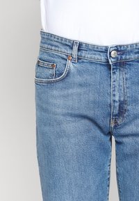 Won Hundred DEAN - Straight leg jeans - true blue/blue denim - Zalando.co.uk