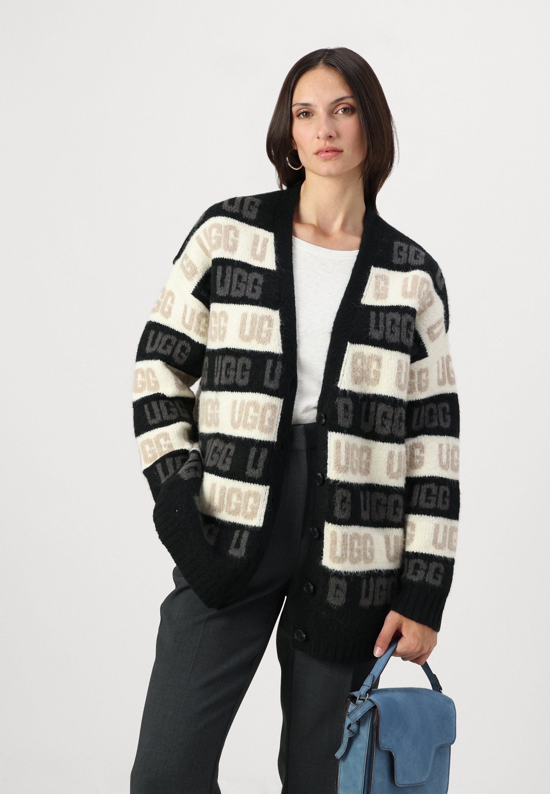 UGG GRAPHIC LOGO CARDIGAN - Cardigan - black - Zalando