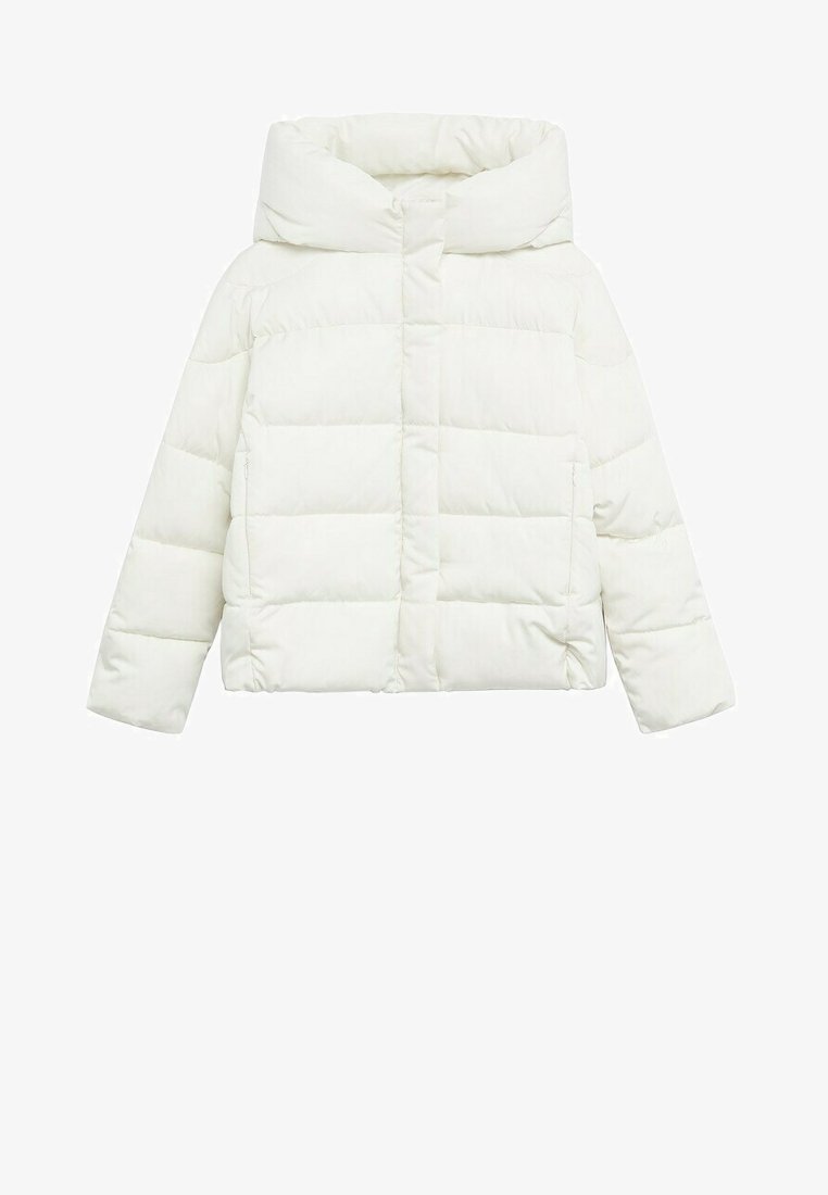 Biała kurtka puchowa z kapturem, z pikowanymi sekcjami, długimi rękawami, kieszeniami po bokach oraz prostym wykończeniem. Gładka tekstura.