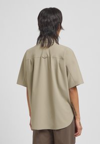 Jack Wolfskin SIERRA QUEST - Camicia - stone