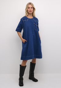 Culture CUANICETA - Jeansklänning - medium blue wash