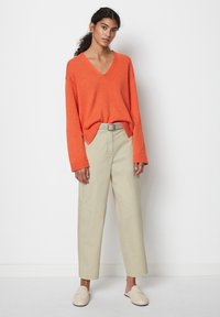 Marc O'Polo MIT HOHEM ANTEIL - Strickpullover - fruity orange