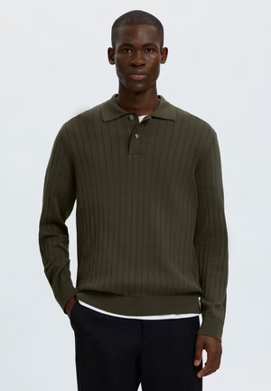 Selected SLMTORINO LS KNIT RIB POLO NOOS - T-shirt à manches longues - forest night