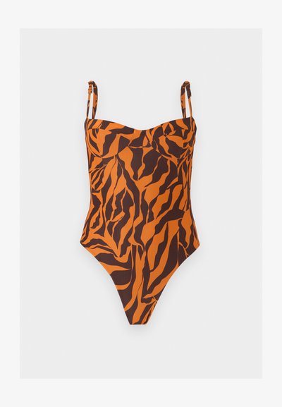 Πορτοκαλί και σκούρο καφέ ολόσωμο μαγιό με ρίγες τίγρης, ρυθμιζόμενες τιράντες και διαμορφωμένα cups.