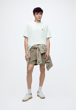 Abercrombie & Fitch, PREM ICON BOX  - T-shirt basique - green