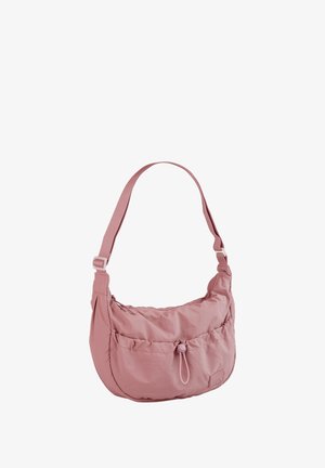 Roze nylon schoudertas met een gebogen vorm, verstelbare schouderriem, geraffineerd ontwerp, trekkoordsluiting en een vo pocket met logo-detail.