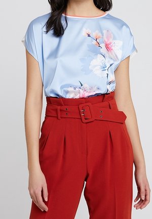 Blouse - light blue