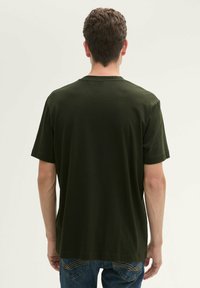 TOM TAILOR LOGO  - Marškinėliai su spaudiniu - dark rosin green