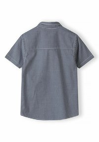 Cămașă cu mânecă scurtă în carouri bleumarin și alb. Prezintă un guler clasic și o yoke la spate pentru un design structurat.