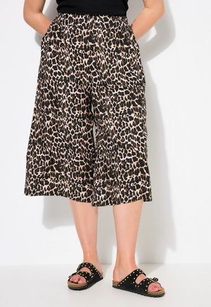 CULOTTE, VERY WIDE LEO, HIGH WAIST SHAPE - Shorts - cinnamon