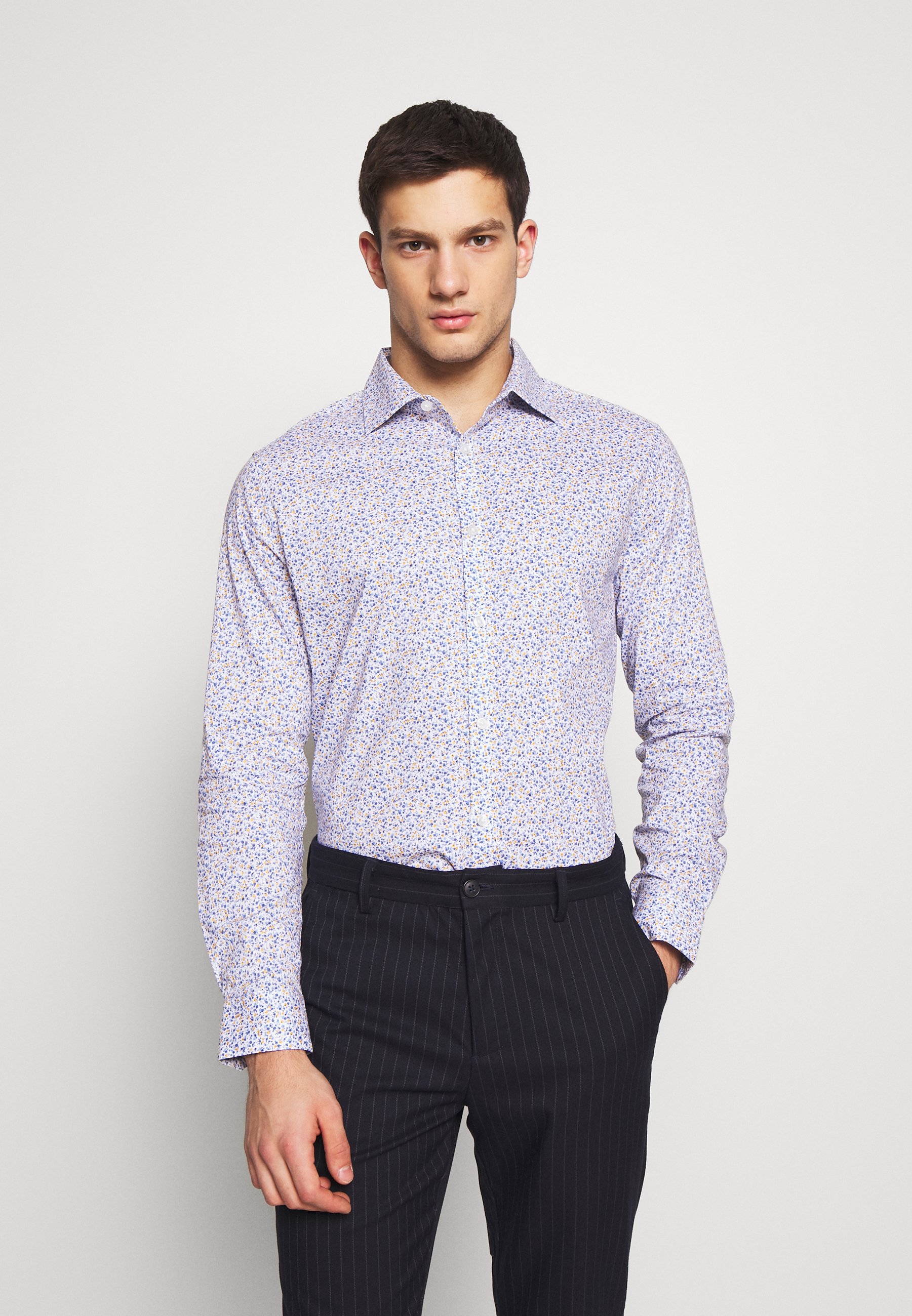 Burton Menswear London FLORAL PRINT SLIM FIT Skjorte Burton Menswear London BLUESCATTERED FLORAL PRINT - Skjorte - blue