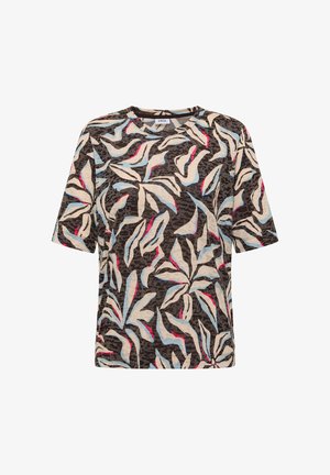 Maglietta a maniche corte con motivo astratto di foglie in beige, blu, rosso e nero su sfondo scuro.