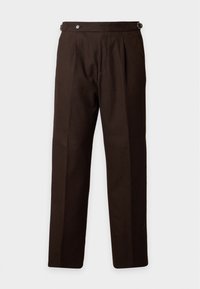 Επιλέχθηκε, dark brown