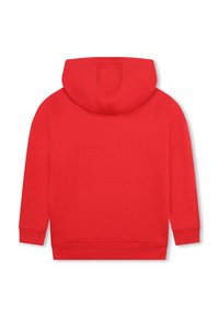 Felpa rossa in cotone con tasca a marsupio e cappuccio spazioso; presenta polsini e orlo a coste, texture liscia e un design a tinta unita.