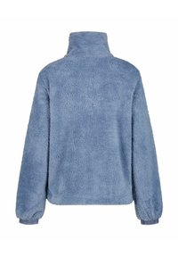 Weiche, hellblaue, langärmlige Fleecejacke mit hohem Kragen und elastischen Bündchen, von hinten auf einem weißen Hintergrund gezeigt.