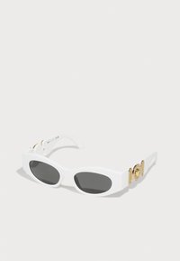 Unselected, white