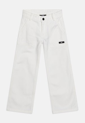 TROUSERS - Straight leg -farkut - white