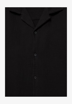 PULL&BEAR, SHORT-SLEEVED SHIRT. - Chemise - black