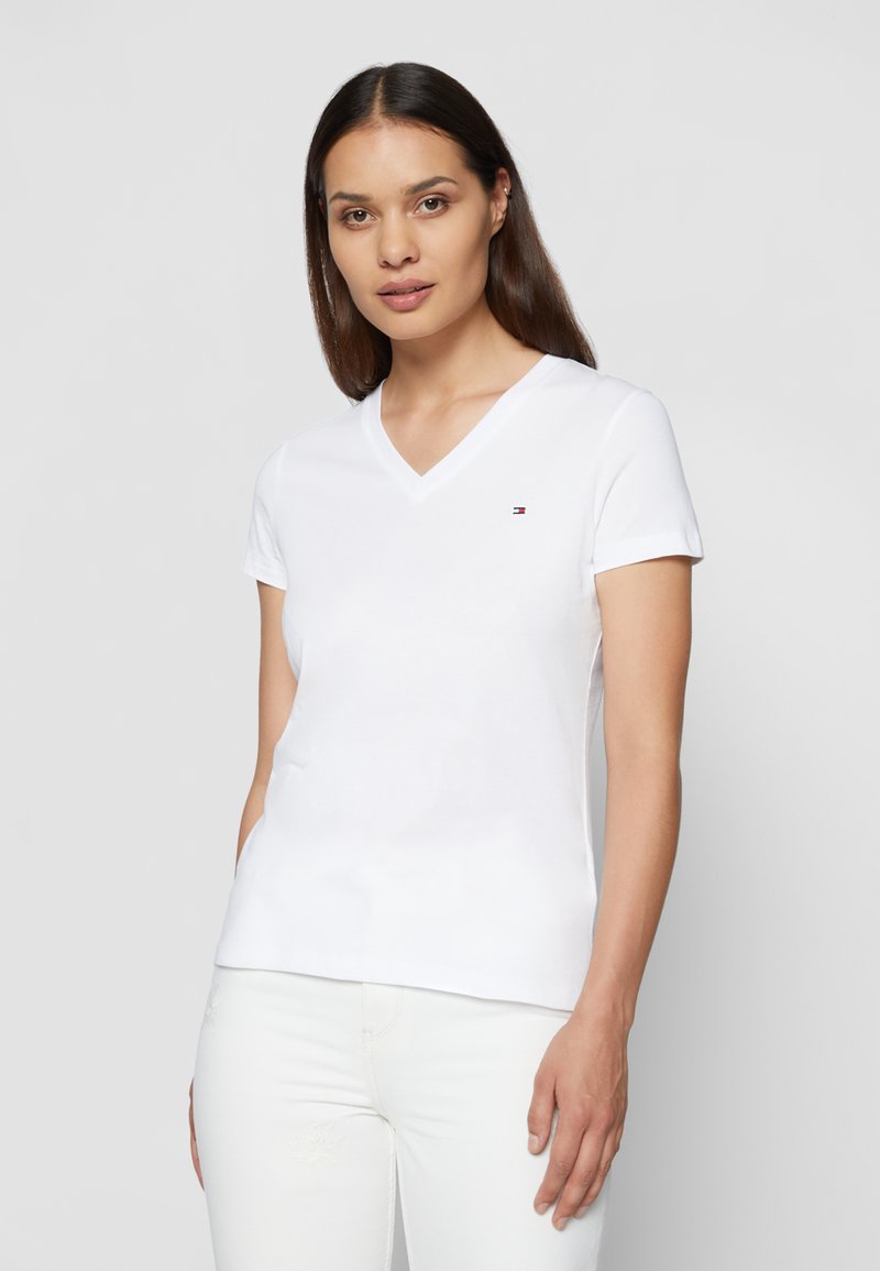 Tommy Hilfiger - HERITAGE - T-shirts basic - white, Forstør
